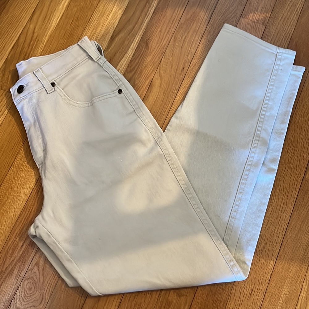 Vintage Lee mom jeans off white cream colored modern size 4 ish see measurments